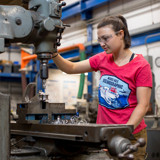 Women's Alvin Badge T-Shirt