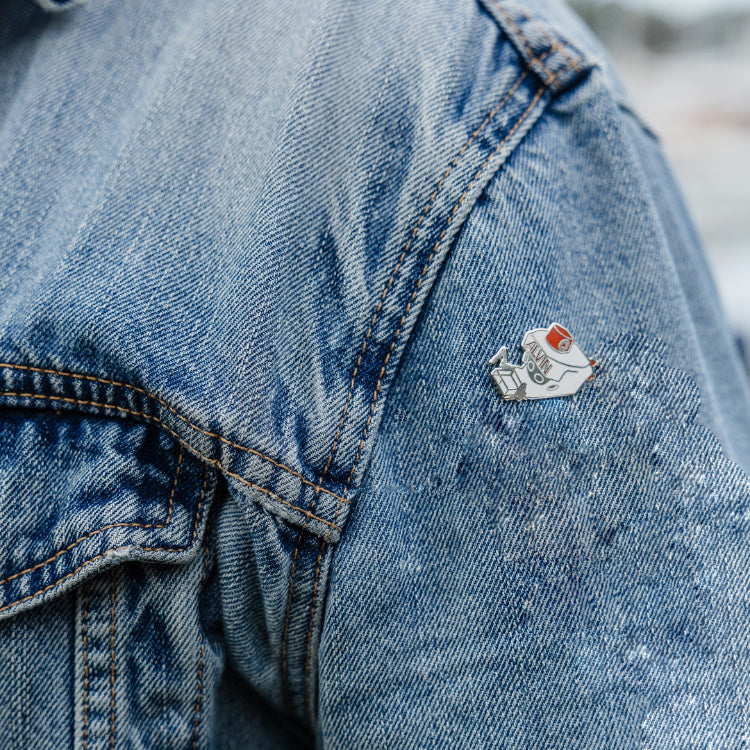 Alvin Lapel Pin