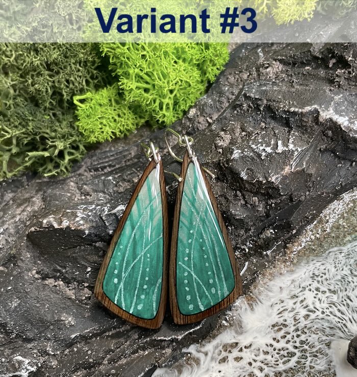 Kaligo Design Triangle Earrings