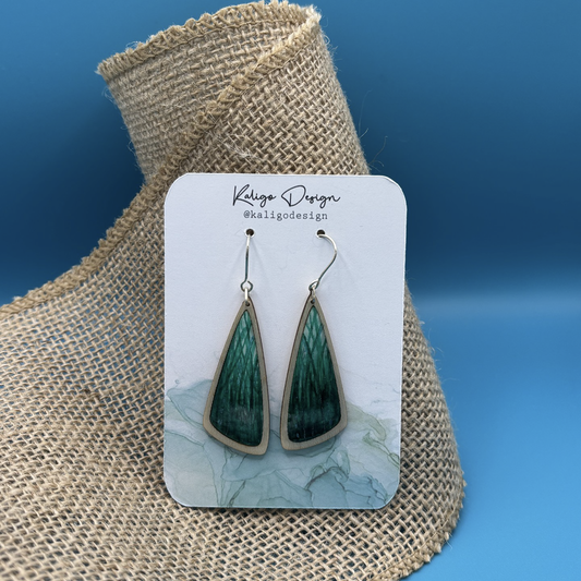 Kaligo Design Triangle Earrings